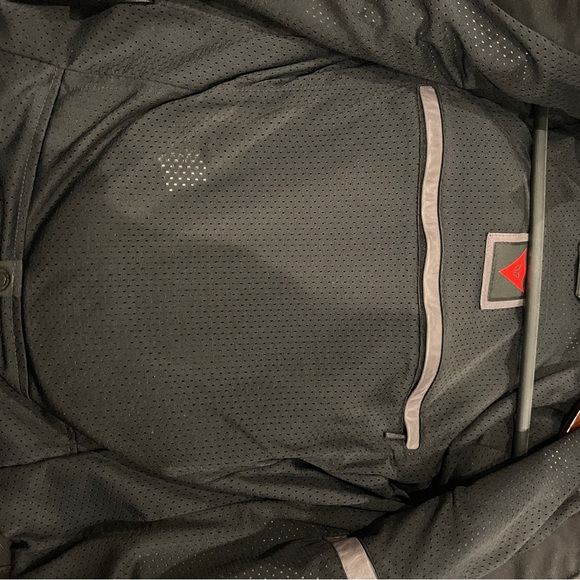 Dainese women’s leather motorcycle jacket - 42 - Picture 6 of 9